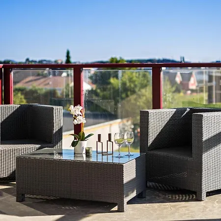 Bjorvika - Forus Apartament